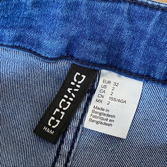 H&M Blue Denim Jeans Shorts - Picture 5 of 8